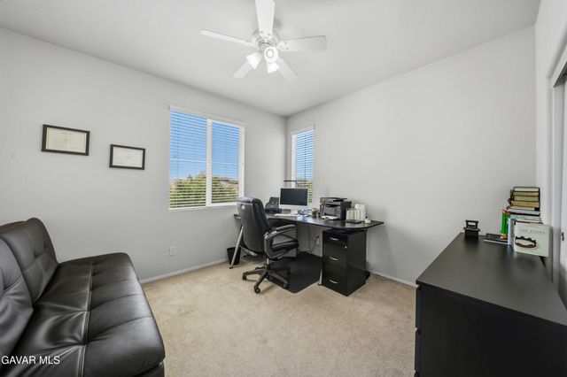 38031 Clermont Avenue, Palmdale, CA 93552