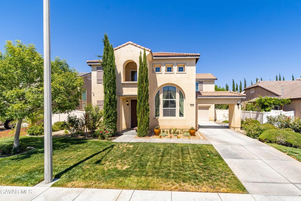 38031 Clermont Avenue, Palmdale, CA 93552
