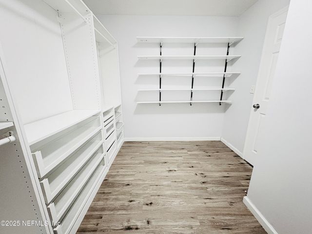 5950 ROUND TABLE Road, Jacksonville, FL 32254
