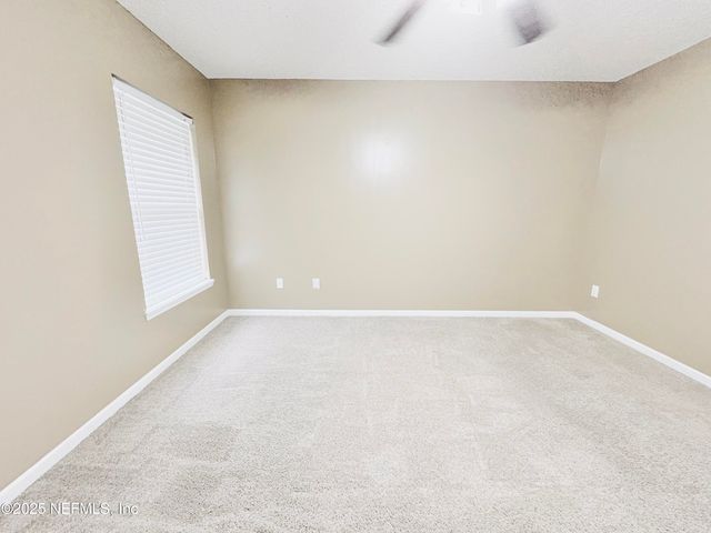 5950 ROUND TABLE Road, Jacksonville, FL 32254