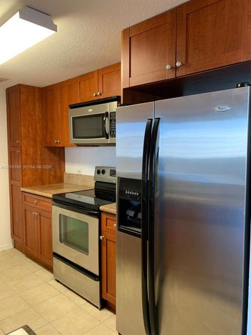 36 NW 6th Ave 1108, Miami, FL 33128