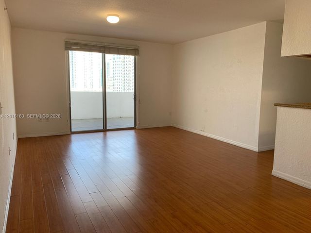 36 NW 6th Ave 1108, Miami, FL 33128