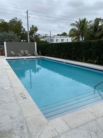 36 NW 6th Ave 1108, Miami, FL 33128