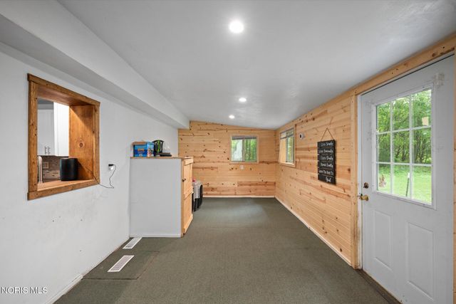 4203 County Road U4, Liberty Center, OH 43532