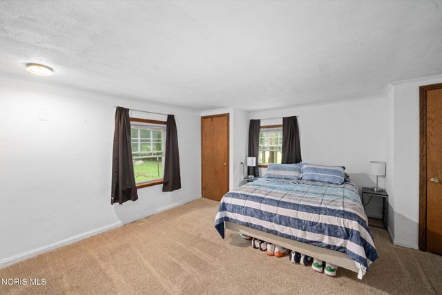 4203 County Road U4, Liberty Center, OH 43532