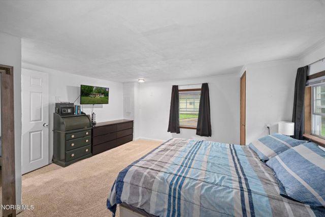 4203 County Road U4, Liberty Center, OH 43532