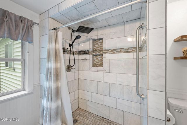 4203 County Road U4, Liberty Center, OH 43532