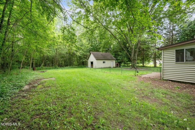 4203 County Road U4, Liberty Center, OH 43532