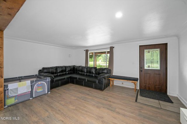 4203 County Road U4, Liberty Center, OH 43532