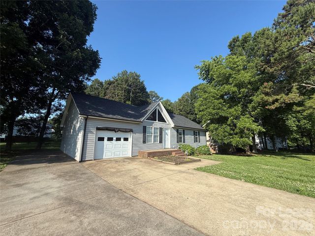 103 Kam Drive, Mooresville, NC 28115