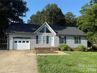 103 Kam Drive, Mooresville, NC 28115