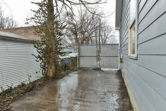 1113 N Clifton Avenue, Springfield, MO 65802