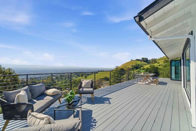 10116 Vista Valle Court, San Jose, CA 95127