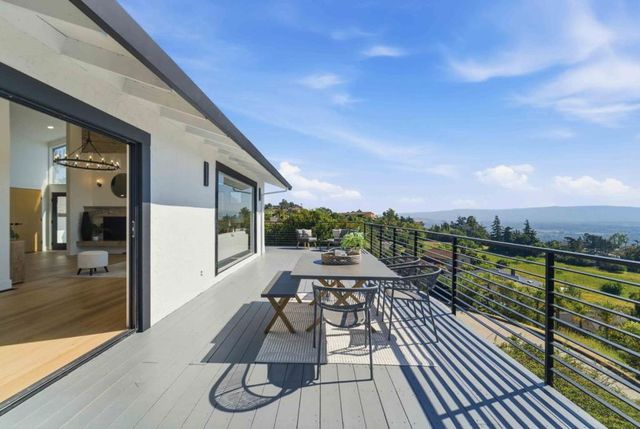 10116 Vista Valle Court, San Jose, CA 95127