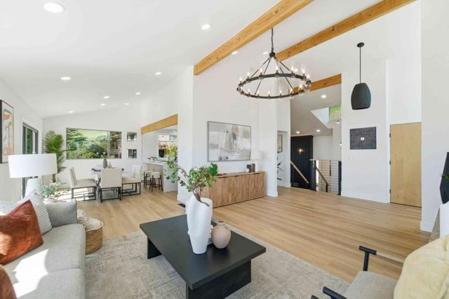 10116 Vista Valle Court, San Jose, CA 95127