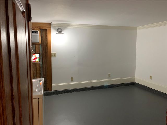 919 Avenue L, Galveston, TX 77550