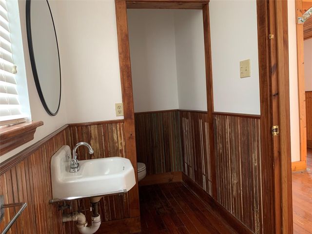 919 Avenue L, Galveston, TX 77550