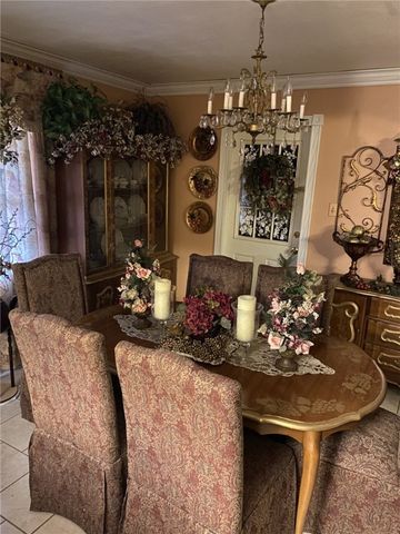 706 E Hill Ave, Alice, TX 78332