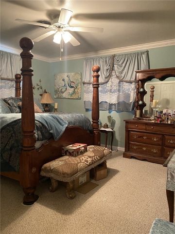 706 E Hill Ave, Alice, TX 78332