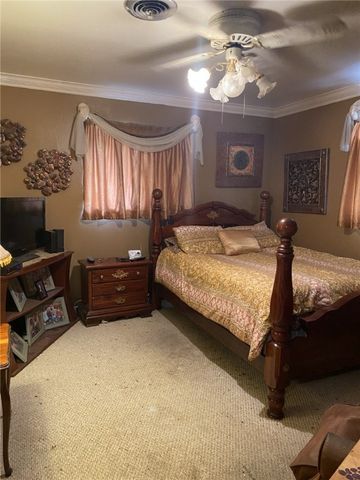 706 E Hill Ave, Alice, TX 78332