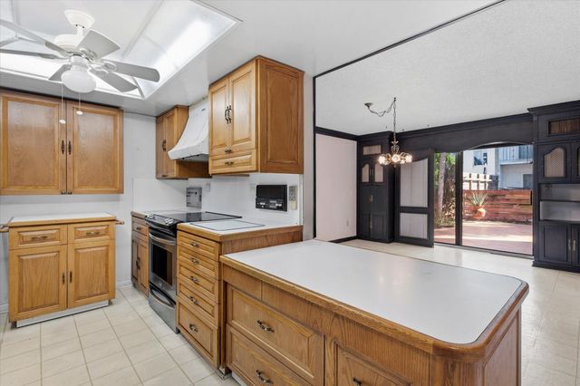 13509 NE 21st Ct 13509, North Miami, FL 33181