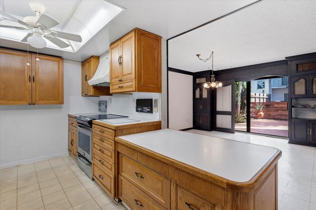 13509 NE 21st Ct 13509, North Miami, FL 33181