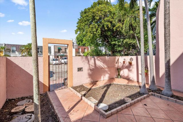 13509 NE 21st Ct 13509, North Miami, FL 33181