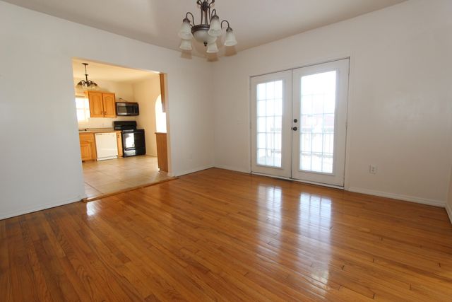 114 E Kanel Avenue, Seymour, MO 65746