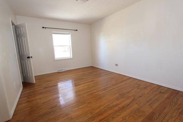 114 E Kanel Avenue, Seymour, MO 65746