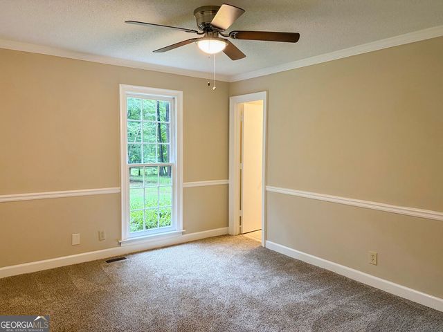 148 Greenbriar Drive, Gray, GA 31032