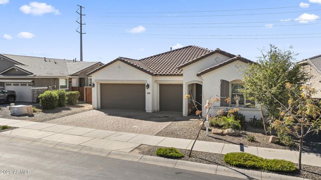 21131 E CATTLE Drive, Queen Creek, AZ 85142