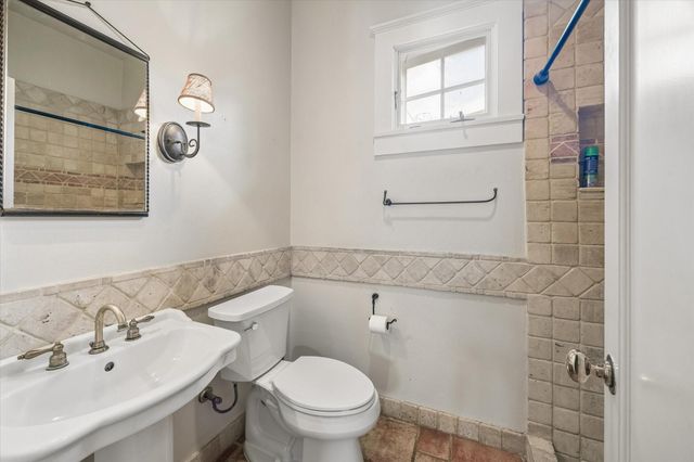 1225 Heights Boulevard, Houston, TX 77008