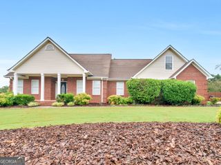 1204 Bent Creek Drive, Mcdonough, GA 30252