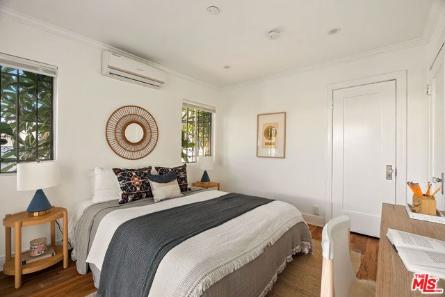 2826 Somerset Drive, Los Angeles, CA 90016