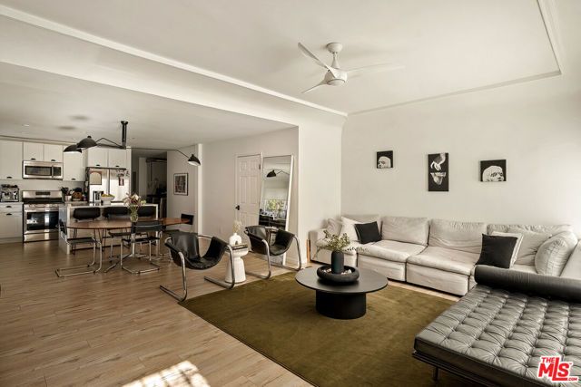 2826 Somerset Drive, Los Angeles, CA 90016