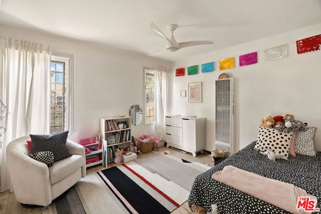 2826 Somerset Drive, Los Angeles, CA 90016