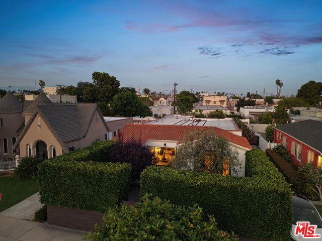 2826 Somerset Drive, Los Angeles, CA 90016