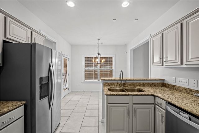 1514 NE Young Avenue, Bentonville, AR 72712