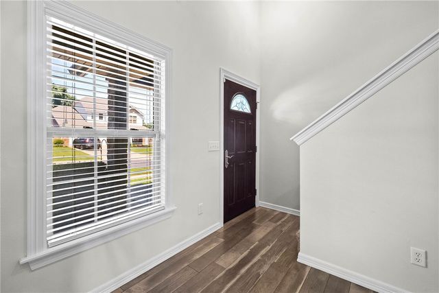 1514 NE Young Avenue, Bentonville, AR 72712