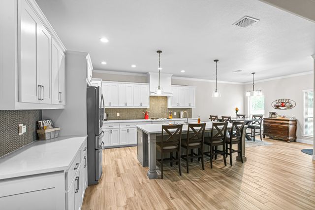 113 Oaks Springs Lane, Weatherford, TX 76087