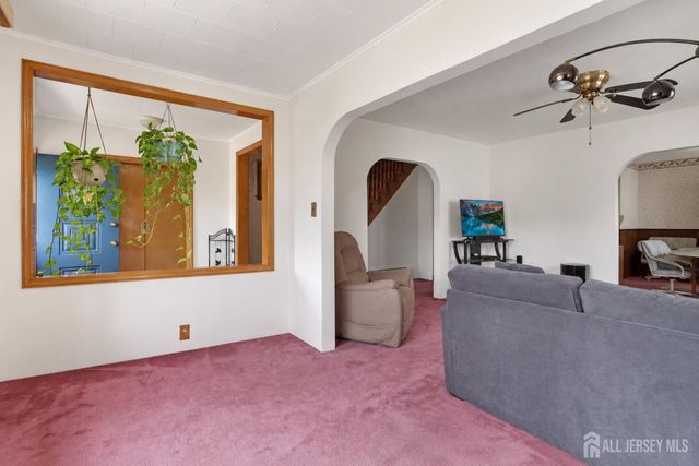 27 Hermann Avenue, Carteret, NJ 07008