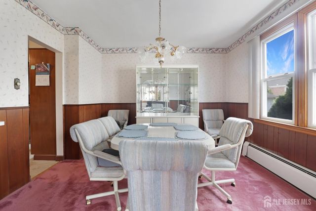 27 Hermann Avenue, Carteret, NJ 07008