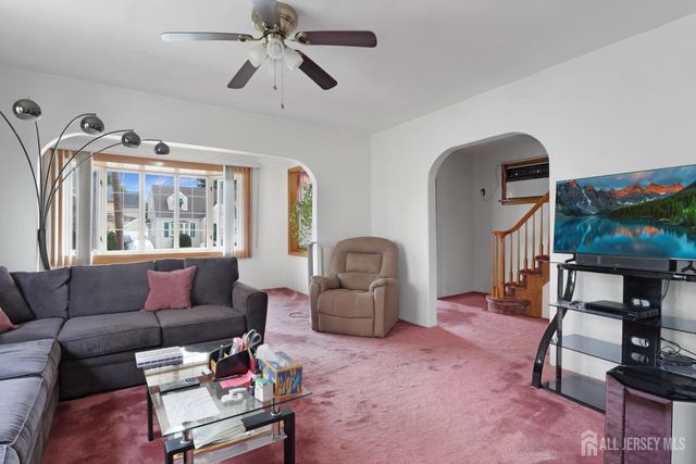 27 Hermann Avenue, Carteret, NJ 07008