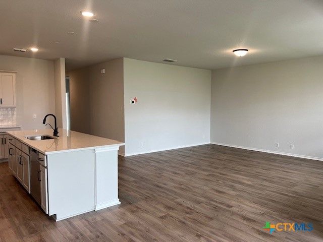 105 Beveridge Road, Seguin, TX 78155