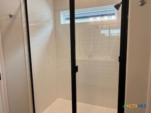 105 Beveridge Road, Seguin, TX 78155