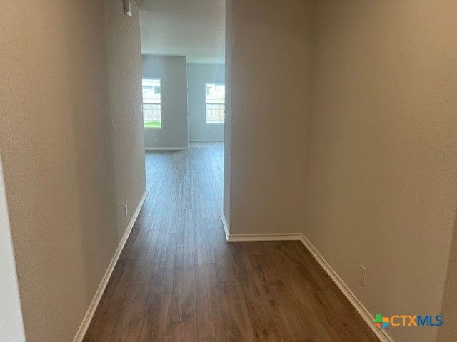 105 Beveridge Road, Seguin, TX 78155