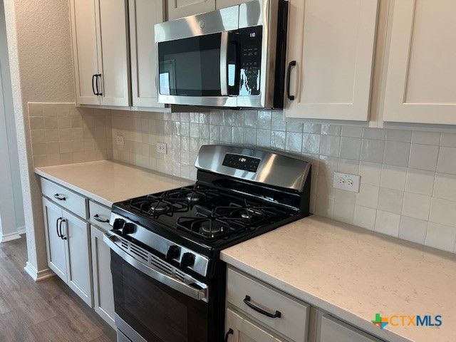 105 Beveridge Road, Seguin, TX 78155