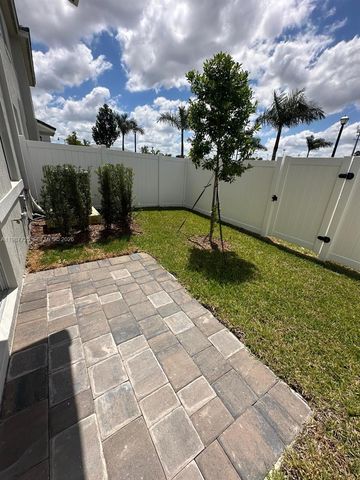 17173 SW 1st St, Pembroke Pines, FL 33027
