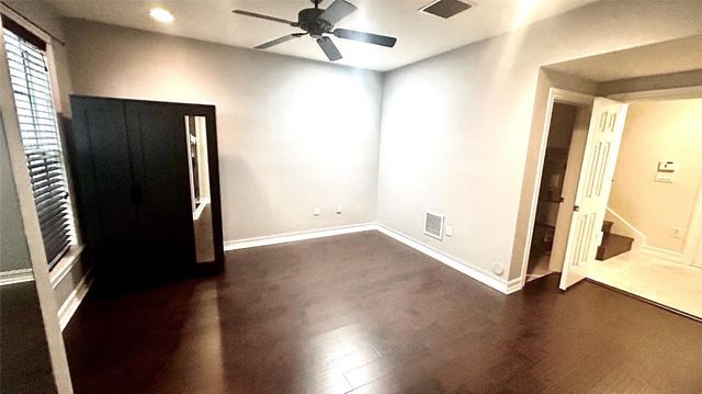 2720 NE 9th Ave, Wilton Manors, FL 33334