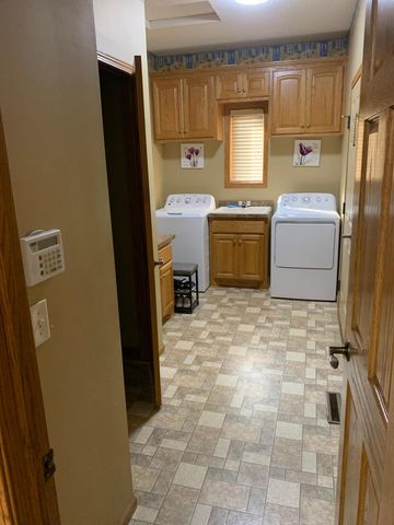 13146 Kerry Street NW, Coon Rapids, MN 55448